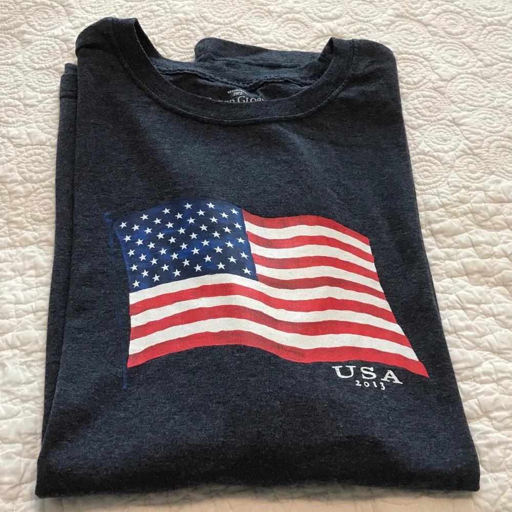 Heathered blue unisex short-sleeve t-shirt with US flag (2X)